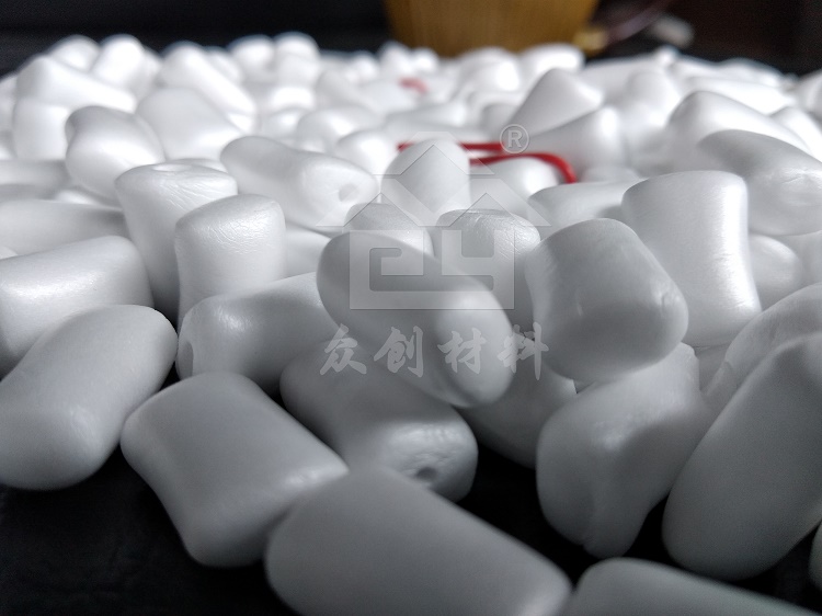 電(dian)解槽(cao)液保(bao)溫材(cai)料聚(ju)丙烯(xi)塊